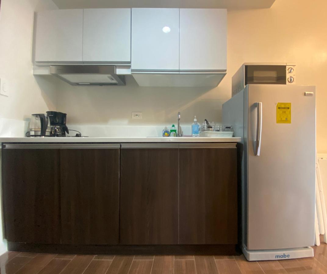 Air Residences 4439 マカティ エクステリア 写真